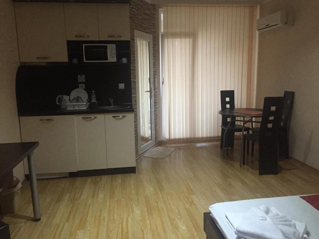 Bahami Residence Slântsjev Brjag Eksteriør bilde